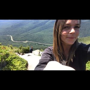 Meet your Posher, Kristina